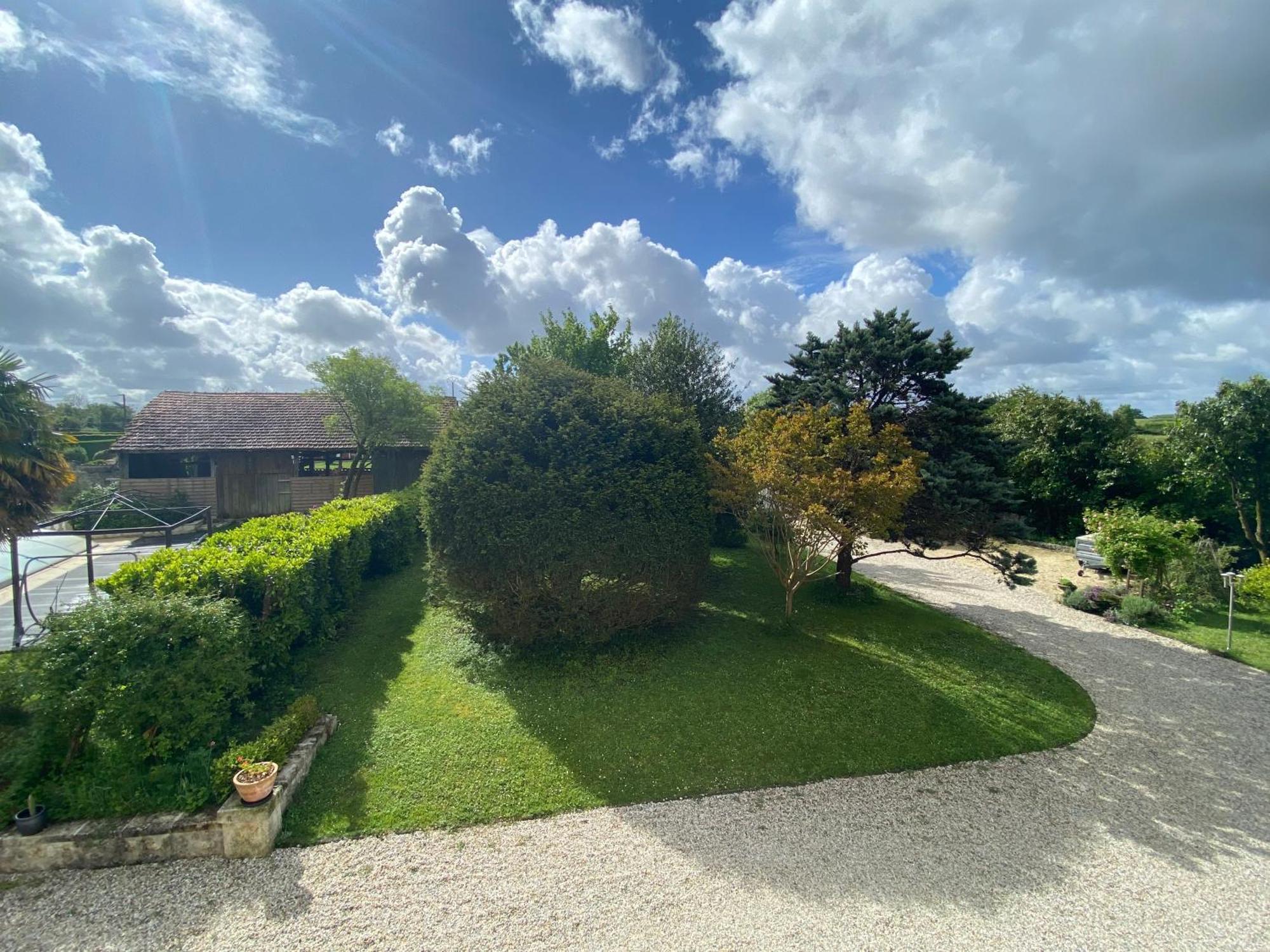 Saint-Porchaire Domaine De La Perthuiserie מראה חיצוני תמונה